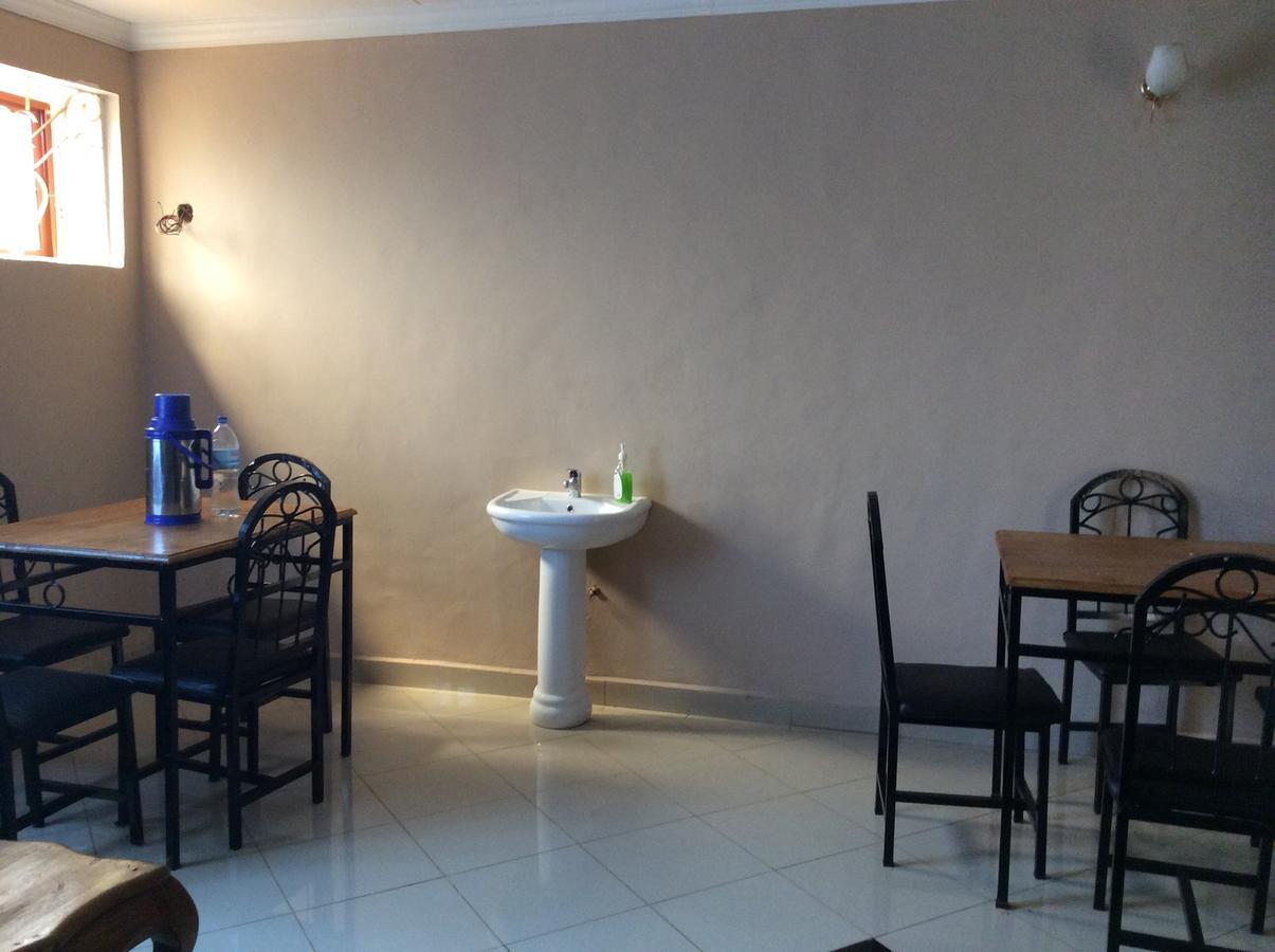 Anmut Hostel Lushoto Экстерьер фото